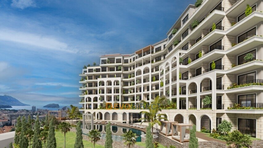 Luxus 3-Schlafzimmer-Apartment zum Verkauf in Budva