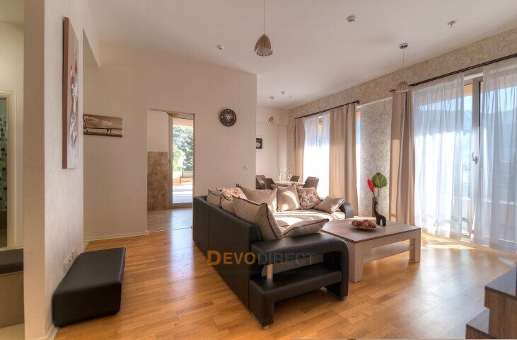 Meerblick 1-Schlafzimmer-Apartment zum Verkauf in Budva, Zavala