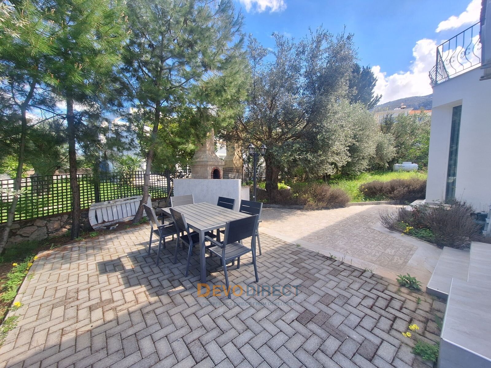 Bezugsfertige 4-Schlafzimmer-Villa zum Verkauf in Nordzypern / Ozanköy – Meer- & Bergblick