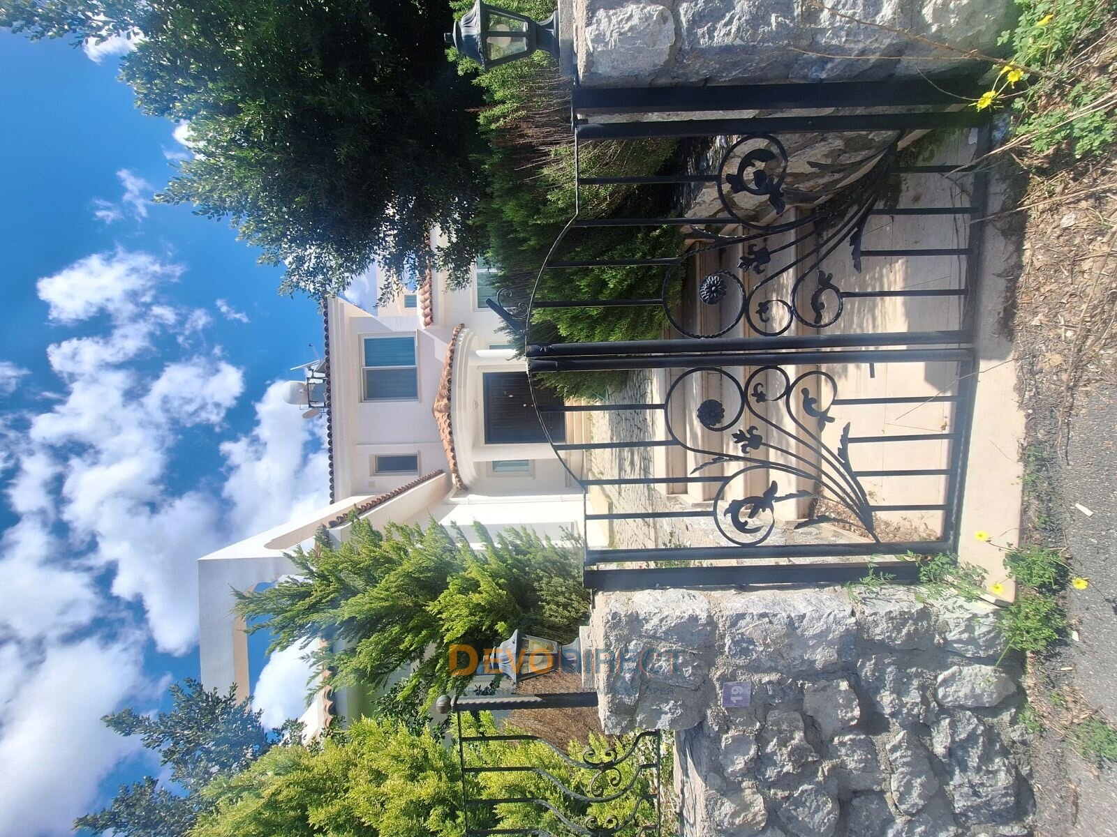 Luxuriöse 4-Schlafzimmer-Villa nahe dem Strand in Nordzypern / Girne