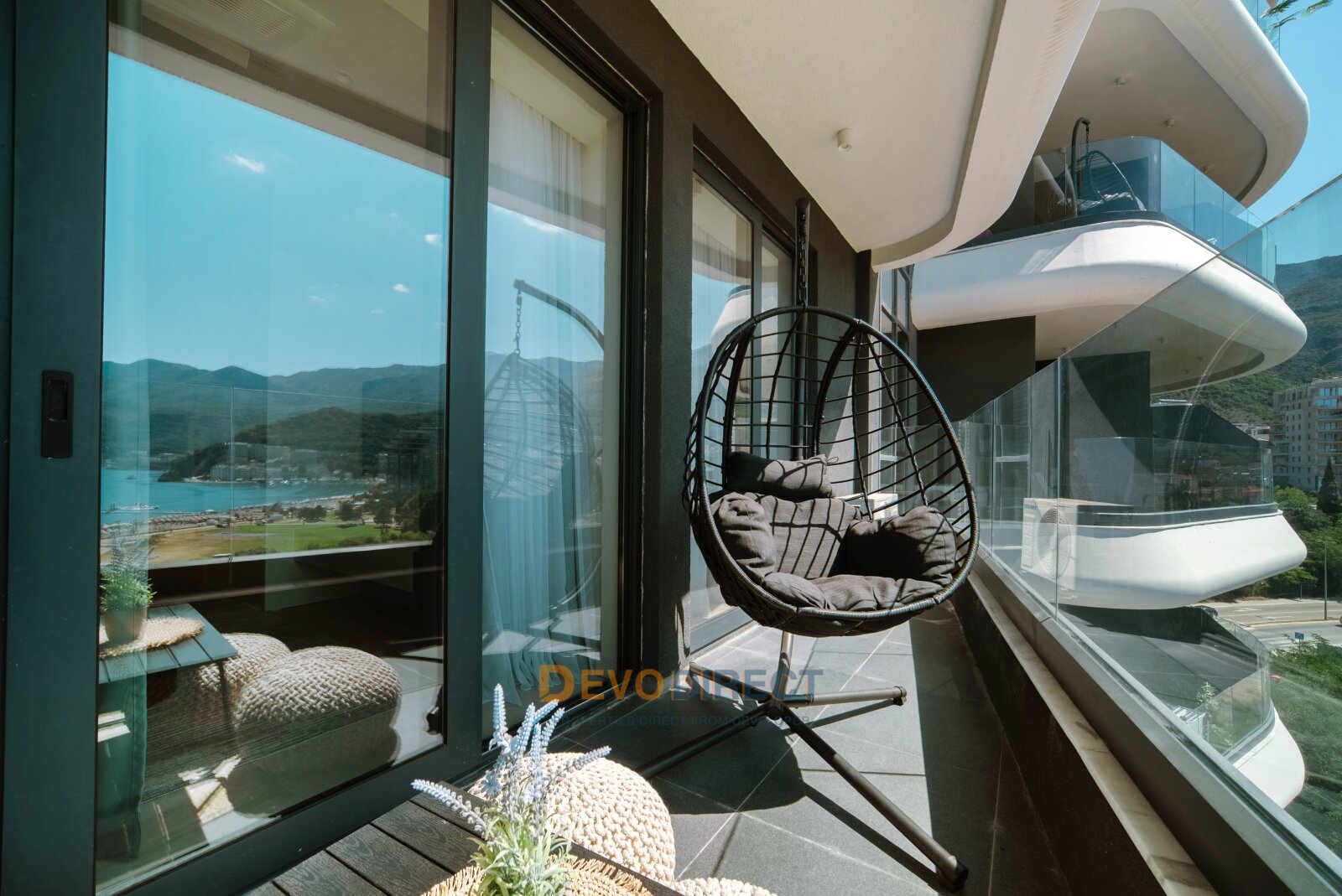Luxus 1-Schlafzimmer-Apartment zum Verkauf in Bečići, Budva