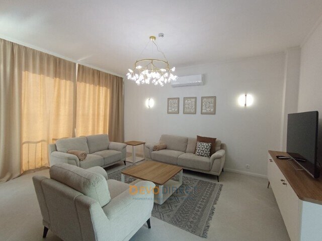 5-Schlafzimmer-Villa mit Meer- und Bergblick zum Verkauf in Budva, Montenegro