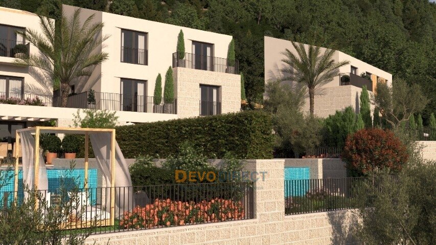 Meerblick 3-Schlafzimmer-Villa zum Verkauf in Budva, Montenegro