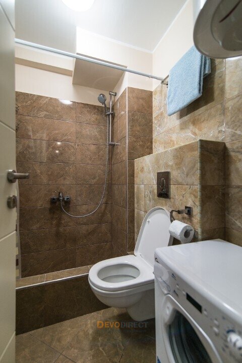 Meerblick 1-Schlafzimmer-Apartment zum Verkauf in Budva, Zavala