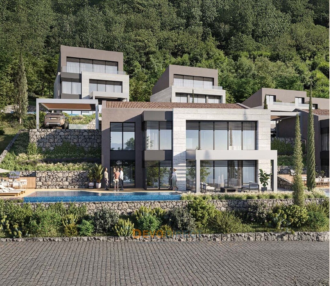 Meerblick 4-Schlafzimmer-Villa zum Verkauf in der Bucht von Kotor