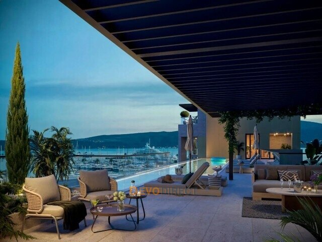 Meerblick 2-Schlafzimmer-Wohnung in Porto Montenegro Tivat