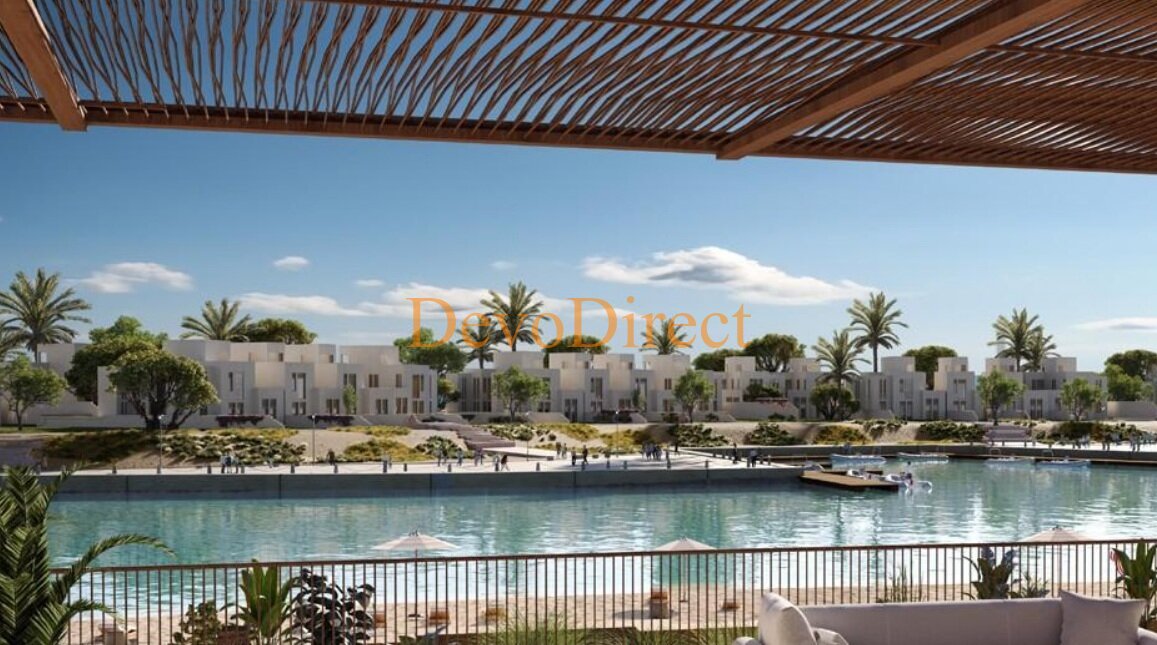 Strandvilla mit 3 Schlafzimmern und privatem Wasserzugang in El Gouna, Ägypten, zu verkaufen.