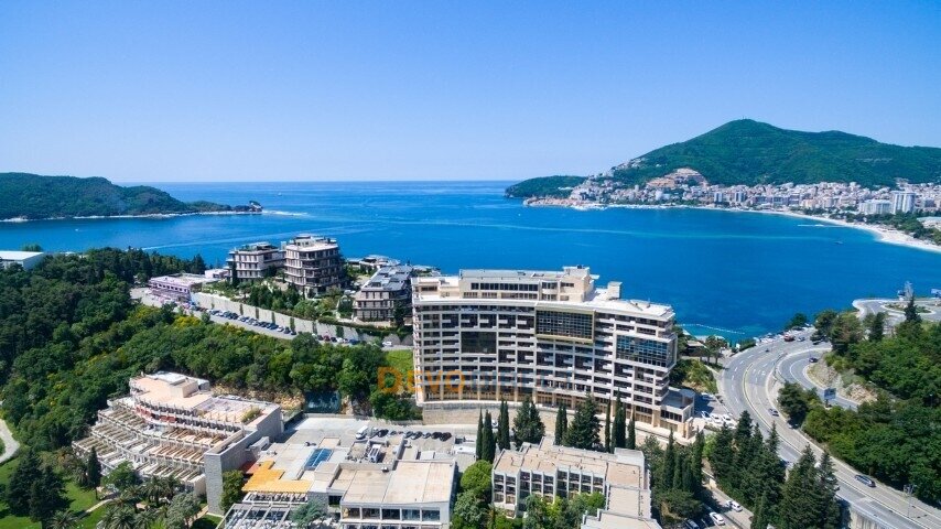 Meerblick 1-Schlafzimmer-Wohnung zum Verkauf in Budva, Zavala