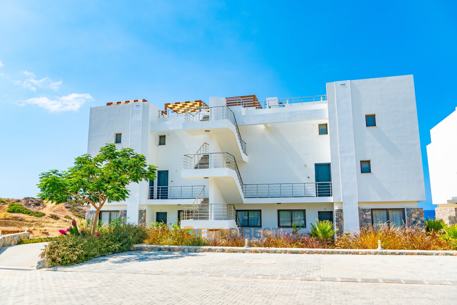 Bezugsfertiger 3-Zimmer-Bungalow in Strandnähe in Nordzypern/ Girne zu verkaufen
