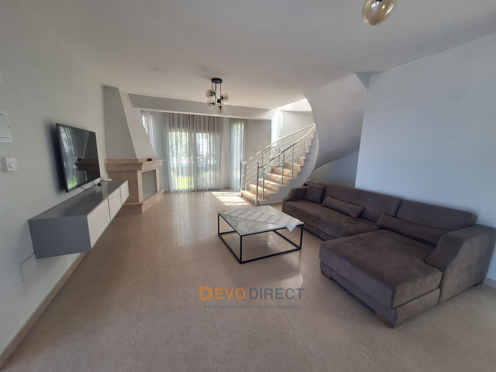 Bezugsfertige 4-Schlafzimmer-Villa zum Verkauf in Nordzypern / Ozanköy – Meer- & Bergblick